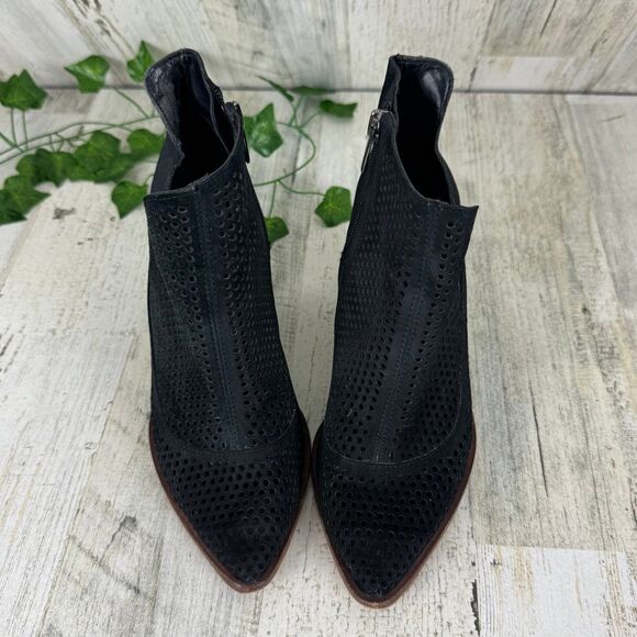 Vince Camuto Black Ankle Boots Nubuck Leather Perforated Pointed Toe Sz 6.5 M - Picture 3 of 10